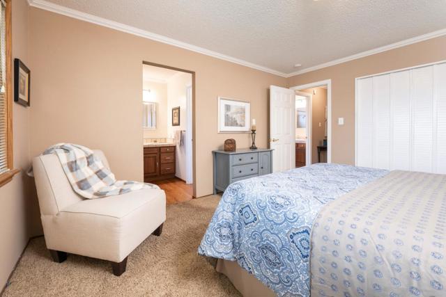 2940 Oakmont Drive, San Bruno CA: https://media.crmls.org/mediaz/74754d54-c61a-4020-a814-882e53a10433.jpg