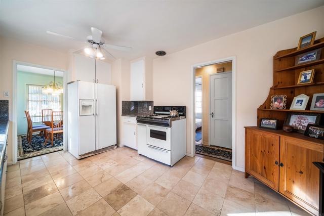 Detail Gallery Image 11 of 25 For 1350 Quincy Ave, Long Beach,  CA 90804 - 3 Beds | 1 Baths