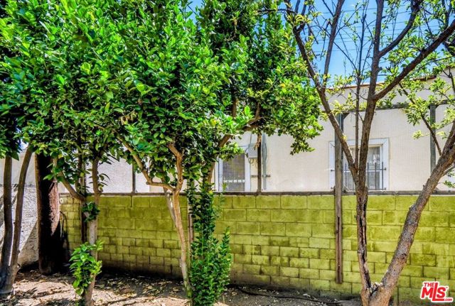 11245 Huston Street, North Hollywood CA: https://media.crmls.org/mediaz/74777cc2-76a1-43fd-9e64-36f1a8325bff.jpg