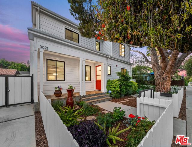 3021 Pearl Street photo 2