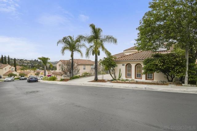 2025 Fabled Waters Dr., Spring Valley CA: https://media.crmls.org/mediaz/74793168-8f2e-48c6-95a8-a3431f1eec8e.jpg