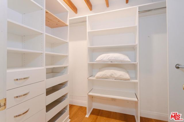 2055 Outpost Drive, Los Angeles CA: https://media.crmls.org/mediaz/74793d8c-e421-44db-9c2a-23b6aa707e58.jpg