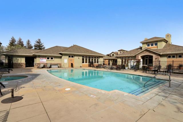 1360 Shady Lane, Turlock CA: https://media.crmls.org/mediaz/7479e398-95c5-4d78-8f67-b29b88be31b6.jpg