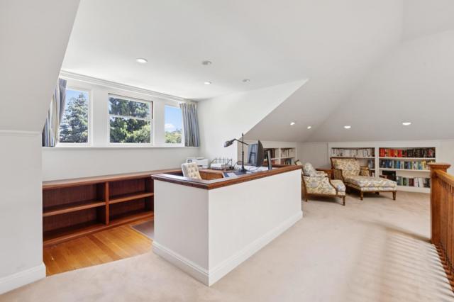 900 University Avenue, Palo Alto CA: https://media.crmls.org/mediaz/747adec8-4c1f-4f26-8b98-f943cb0a5d1d.jpg