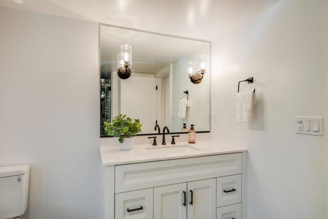 846 Portola Road, Portola Valley CA: https://media.crmls.org/mediaz/747af88a-c51b-4c1b-88cf-329d30cb3c6d.jpg