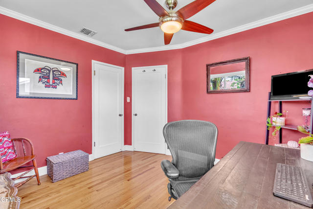 208 Fowler Drive, Monrovia CA: https://media.crmls.org/mediaz/747b30bc-4ac9-49c1-9e89-c775cef17b8b.jpg