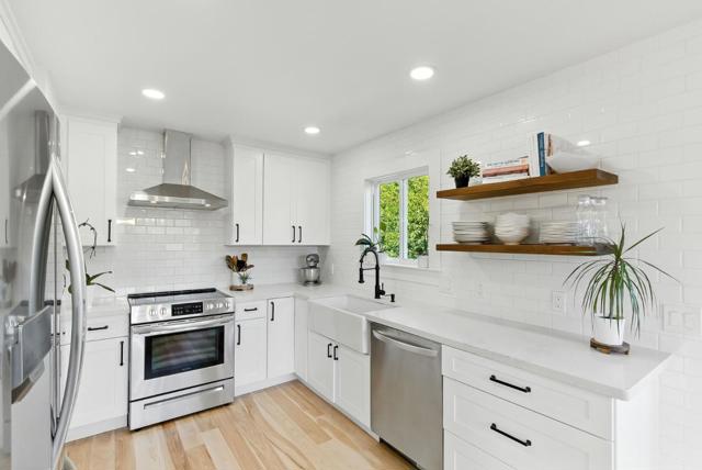 422 Avenue Portola, El Granada CA: https://media.crmls.org/mediaz/747b393e-b2c2-4ffe-a92f-27be2f147fea.jpg