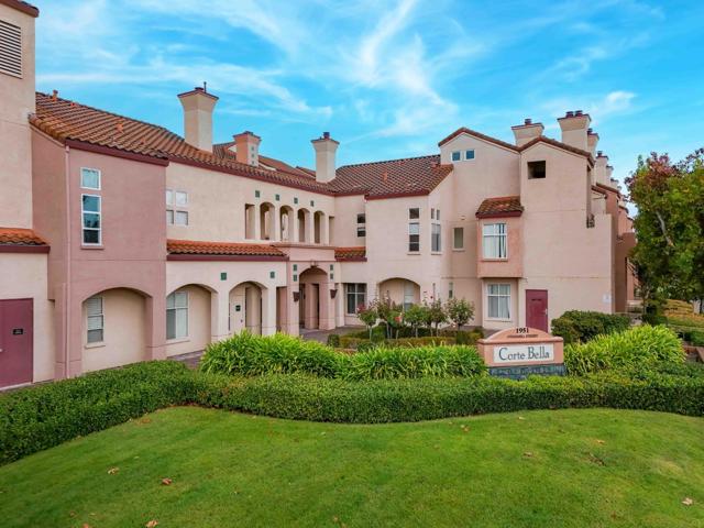 1951 Ofarrell Street, San Mateo CA: https://media.crmls.org/mediaz/747ca37c-c18b-4c93-aaad-c7759c528719.jpg