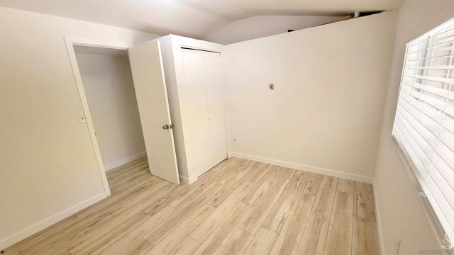 2402 Amick St, Oceanside CA: https://media.crmls.org/mediaz/747db0f9-61bb-4b27-b62d-ab1a9683a20e.jpg