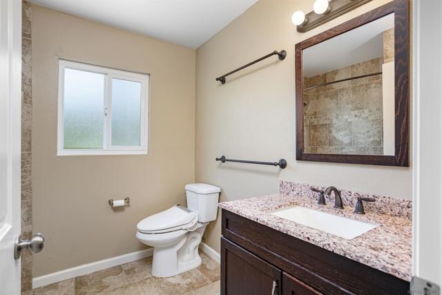 201 Foussat Rd, Oceanside CA: https://media.crmls.org/mediaz/747dc734-459a-46e8-9795-8999035cf358.jpg