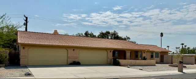 2600 N Farrell Drive, Palm Springs CA: https://media.crmls.org/mediaz/747f1b3c-b7ef-46c9-87f9-9c5e17f42a8d.jpg
