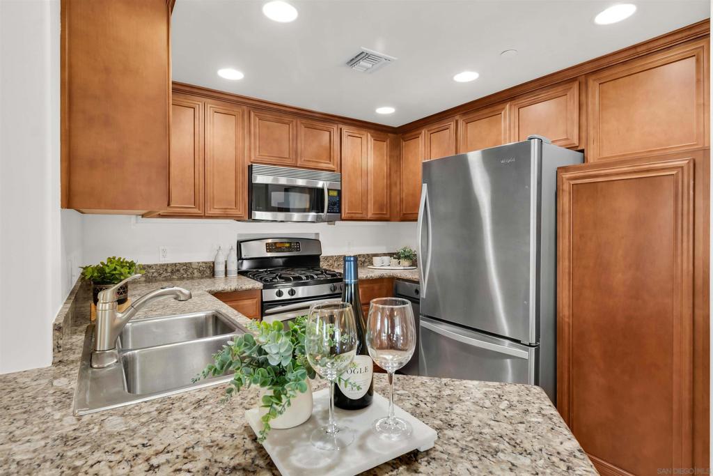 3990 Centre - photo 14