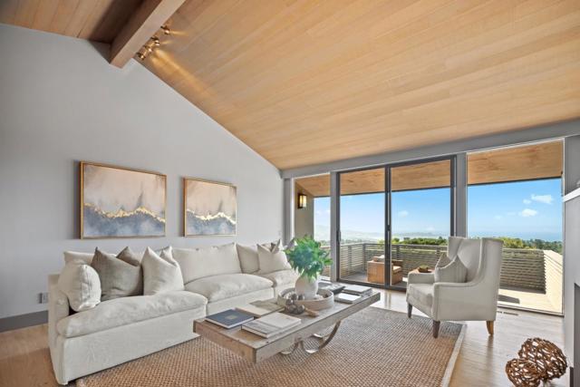 3493 Greenfield Place, Carmel CA: https://media.crmls.org/mediaz/7480576f-6458-4f63-858b-41c6f6775dfd.jpg