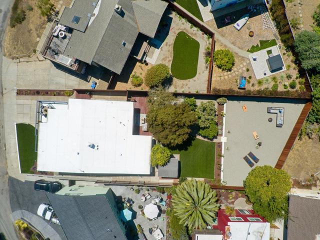 105 Vista Mar Court, Aptos CA: https://media.crmls.org/mediaz/74808955-31d4-4b82-82bf-1e43cba8a725.jpg