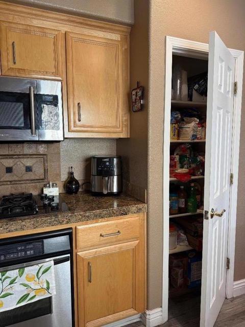 5593 Cedar Garden Court, San Jose CA: https://media.crmls.org/mediaz/7481b906-5cde-44d9-b391-507a3ec5f67c.jpg