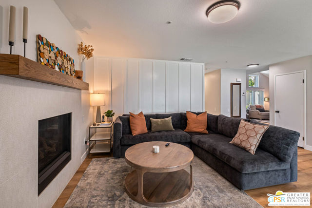 29136 Stonegate Lane, Highland CA: https://media.crmls.org/mediaz/748514d9-154a-46db-8ae1-f13df64e789e.jpg