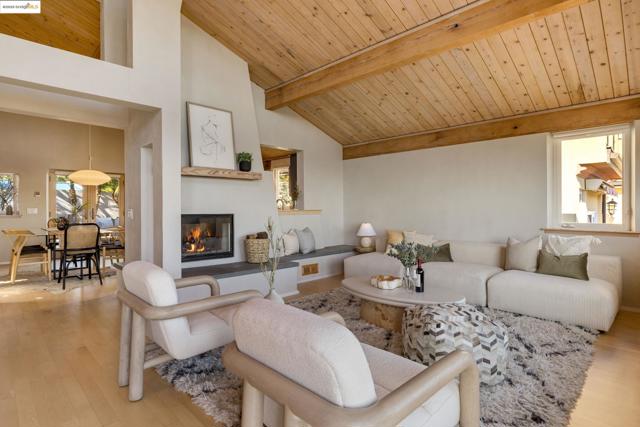 Image 11 of 45 For 1046 Amito Dr