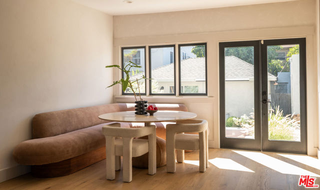 1715 S Kingsley Drive, Los Angeles CA: https://media.crmls.org/mediaz/74865526-6836-4b6b-bd3d-349039a5b255.jpg