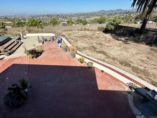 Detail Gallery Image 44 of 55 For 880 Crest View Rd, Vista,  CA 92081 - 4 Beds | 2/2 Baths
