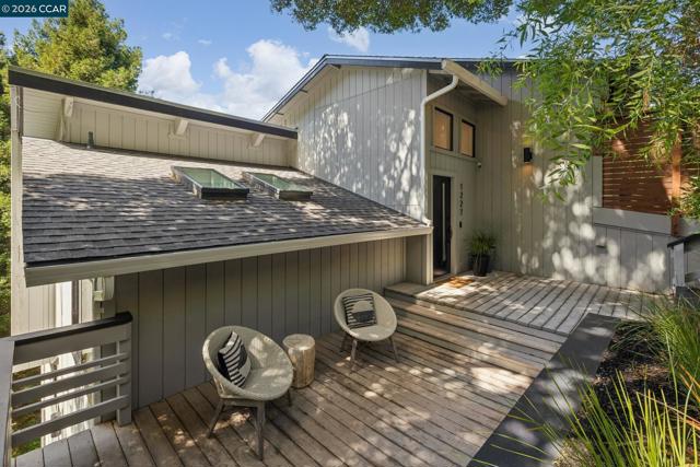 Image 4 of 49 For 1227 Alvarado Road