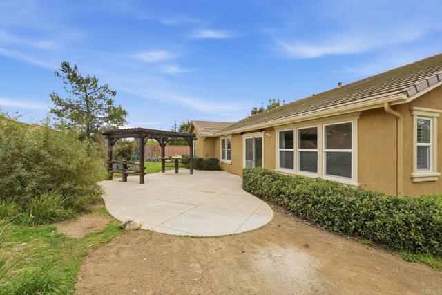 Detail Gallery Image 24 of 32 For 321 William Pittenger Place, Fallbrook,  CA 92028 - 4 Beds | 3 Baths