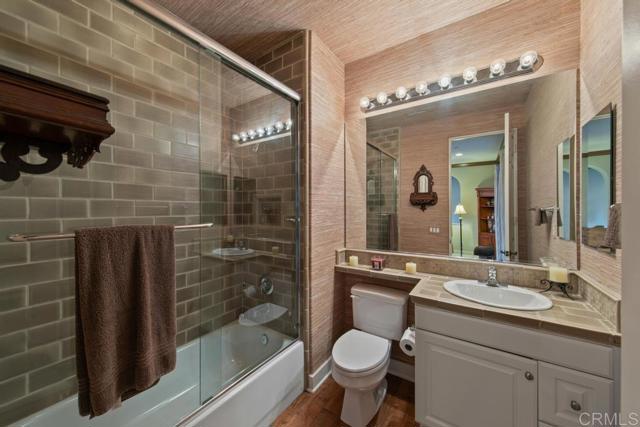 Detail Gallery Image 23 of 29 For 14523 Caminito Lazanja, San Diego,  CA 92127 - 5 Beds | 5 Baths