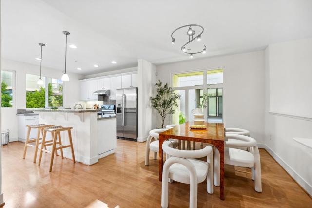3812 Quail Drive, Palo Alto CA: https://media.crmls.org/mediaz/748c9496-a41a-4bdb-a2c5-20f15d402509.jpg