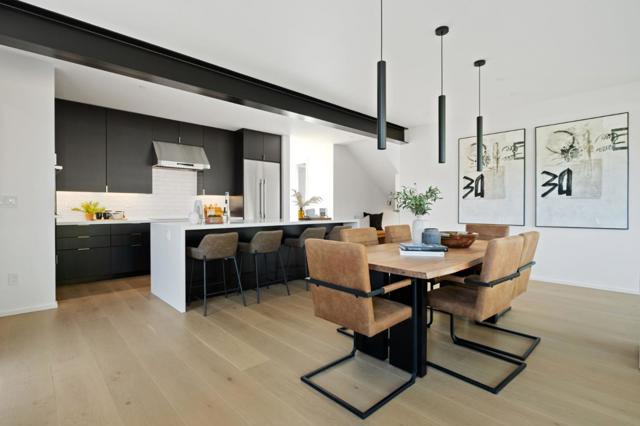 2160 Menalto Avenue, Menlo Park CA: https://media.crmls.org/mediaz/748d5497-2b5c-4725-a88d-2958cff7591d.jpg