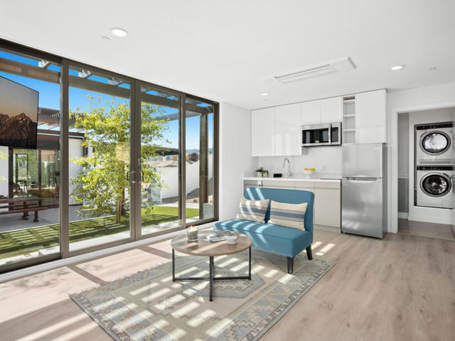 13829 Scenic Crest Circle, Desert Hot Springs CA: https://media.crmls.org/mediaz/748e27d1-2803-4712-a70d-e8a6ee99c3ee.jpg