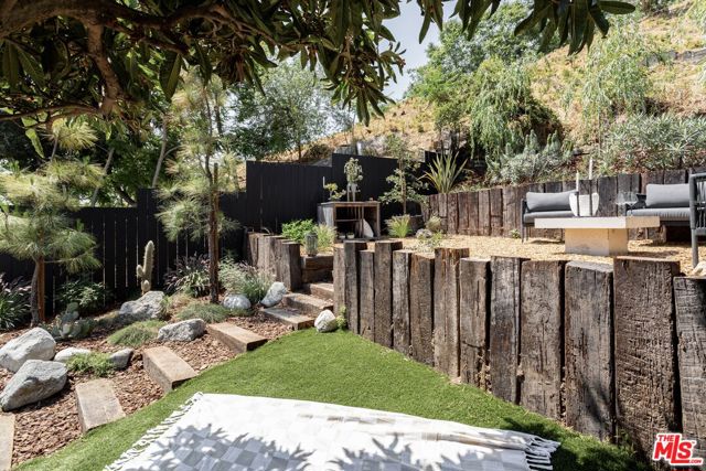 710 Amador Street, Los Angeles CA: https://media.crmls.org/mediaz/748f208f-a4ca-4776-95f0-d188484732e6.jpg