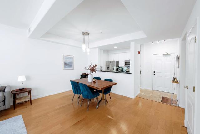 1951 Ofarrell Street, San Mateo CA: https://media.crmls.org/mediaz/748f36cb-f58e-4df4-a72c-1e86e41c0acb.jpg