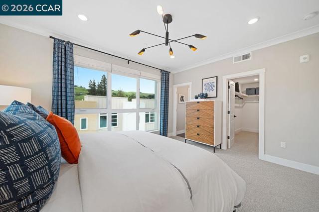 27264 Cosmo Ct, Hayward CA: https://media.crmls.org/mediaz/748fb5cb-8413-4ac9-bb09-f0ca627aa7ca.jpg