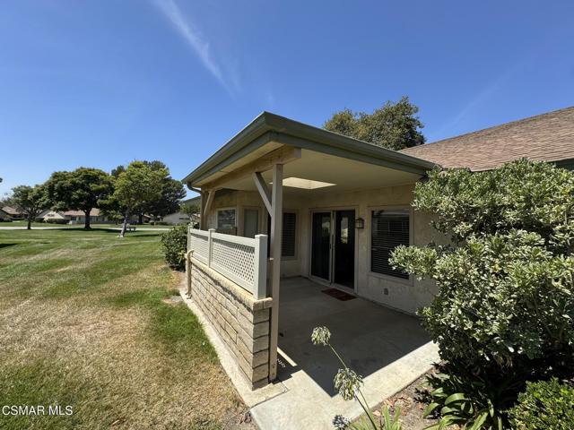 38114 Village 38, Camarillo CA: https://media.crmls.org/mediaz/7491065b-da3e-4eb2-b3f4-3c9ded914e6b.jpg
