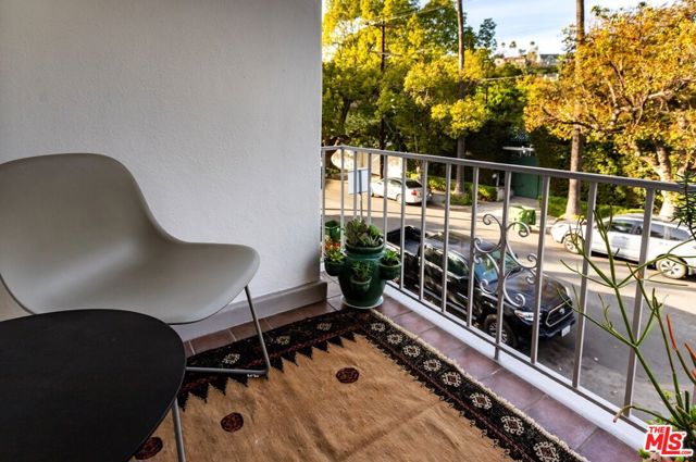 5850 Foothill Drive, Los Angeles CA: https://media.crmls.org/mediaz/749193a2-81a2-4627-b9e7-cfea4c11db2f.jpg