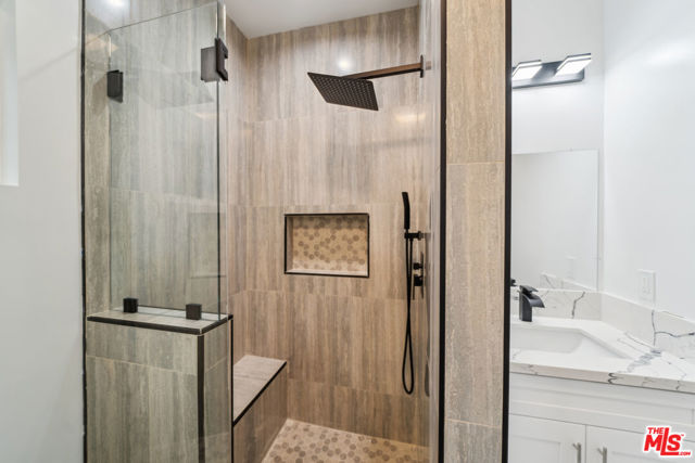1267 Vin Scully Avenue, Los Angeles CA: https://media.crmls.org/mediaz/7491c718-f421-4cc0-9565-ba81ed72aa95.jpg
