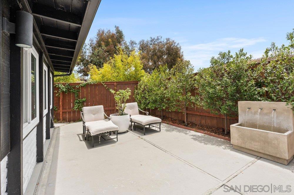 725 Teaberry St - photo 14