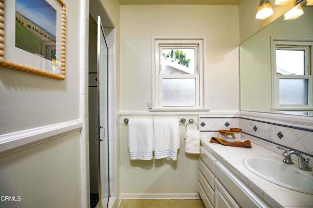 Detail Gallery Image 22 of 37 For 432 Oliveta Pl, La Canada Flintridge,  CA 91011 - 4 Beds | 3 Baths