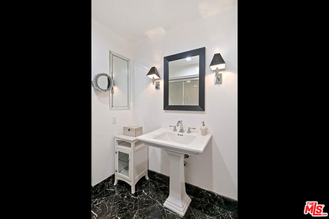 2102 Century Park Lane, Los Angeles CA: https://media.crmls.org/mediaz/7493c3ac-2407-4bfc-ac6e-c82410a82d00.jpg