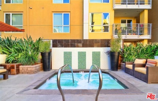 21301 ERWIN Street, Woodland Hills CA: https://media.crmls.org/mediaz/749457e3-30aa-4f5c-9ecb-be5bfa9ea46c.jpg
