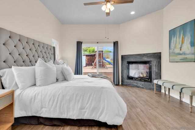 3872 Coronado Ave, San Diego CA: https://media.crmls.org/mediaz/7495074d-0677-443b-8911-a3c39ed793c8.jpg