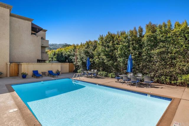 Detail Gallery Image 35 of 42 For 2420 Torrey Pines Rd #B202,  La Jolla,  CA 92037 - 2 Beds | 2 Baths