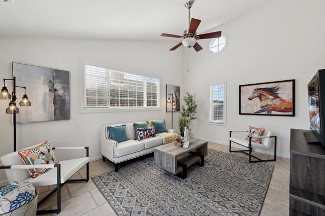 5953 Running Hills Ave, Livermore CA: https://media.crmls.org/mediaz/7495e5dd-79ac-4a0d-b027-2958b189785e.jpg
