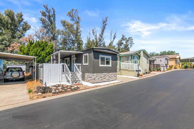 13450 Highway 8 Business, Lakeside, California 92040, 2 Bedrooms Bedrooms, ,2 BathroomsBathrooms,Residential,For Sale,Highway 8 Business,240018544SD