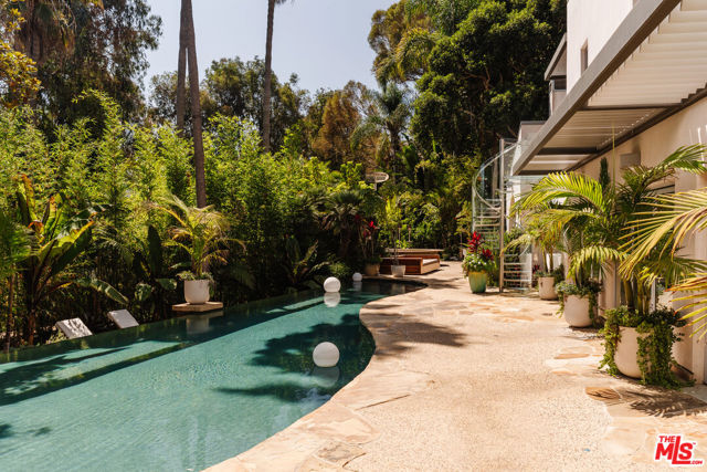 Drew Fenton | 14800 Corona Del Mar Pacific Palisades CA | MLS: 7412016