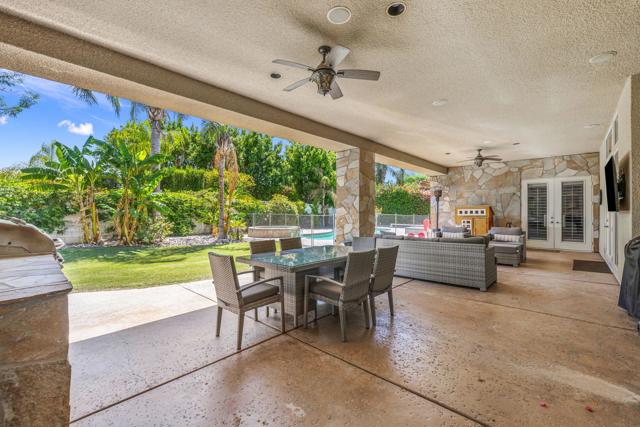 19 Sherwood Road, Rancho Mirage, CA 92270