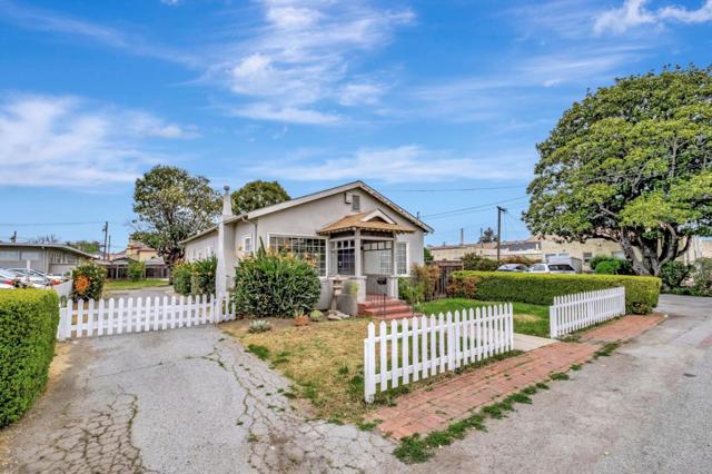 133 Trafton Street, Watsonville CA: https://media.crmls.org/mediaz/74974b70-98e9-45ce-8b51-8fc52d7a17a5.jpg