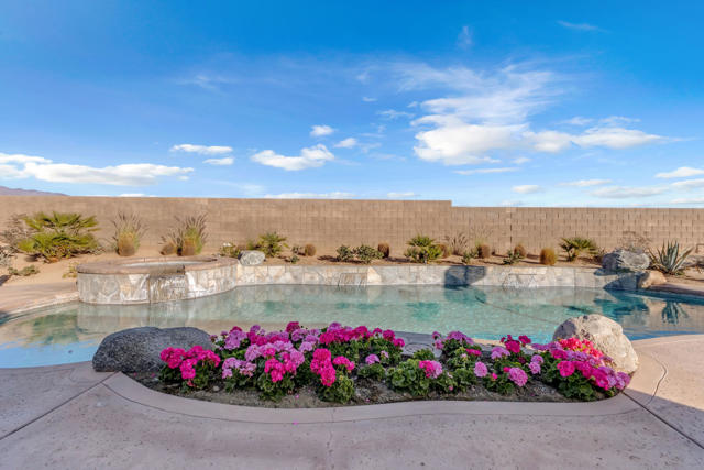 83480 Firecliff Court Court, Indio CA: https://media.crmls.org/mediaz/749766cd-06f0-4201-81d4-66875c22c7d2.jpg