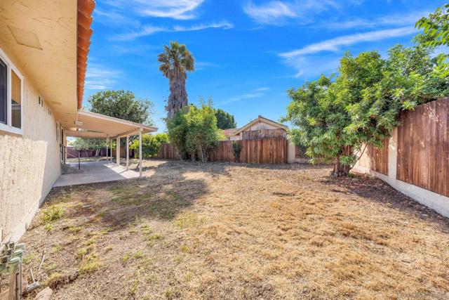 1660 Sycamore Dr., Chula Vista CA: https://media.crmls.org/mediaz/7497e2a3-6061-4d55-896d-df6122d249c6.jpg