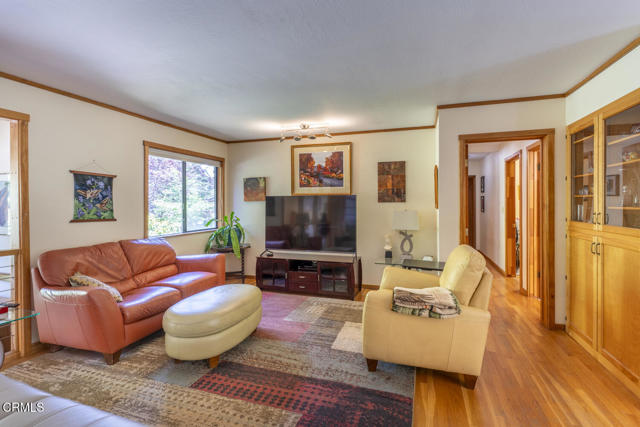 10941 Gurley Lane, Mendocino CA: https://media.crmls.org/mediaz/749872cb-8425-4496-aee3-4968773042e7.jpg