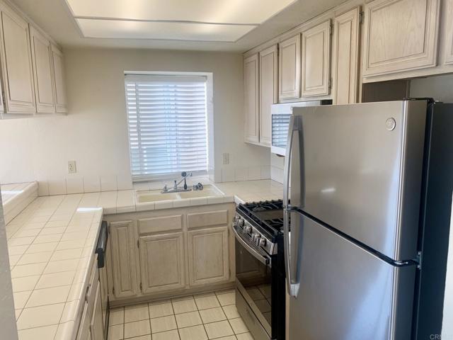 Image 16 of 22 For 7382 Altiva Place